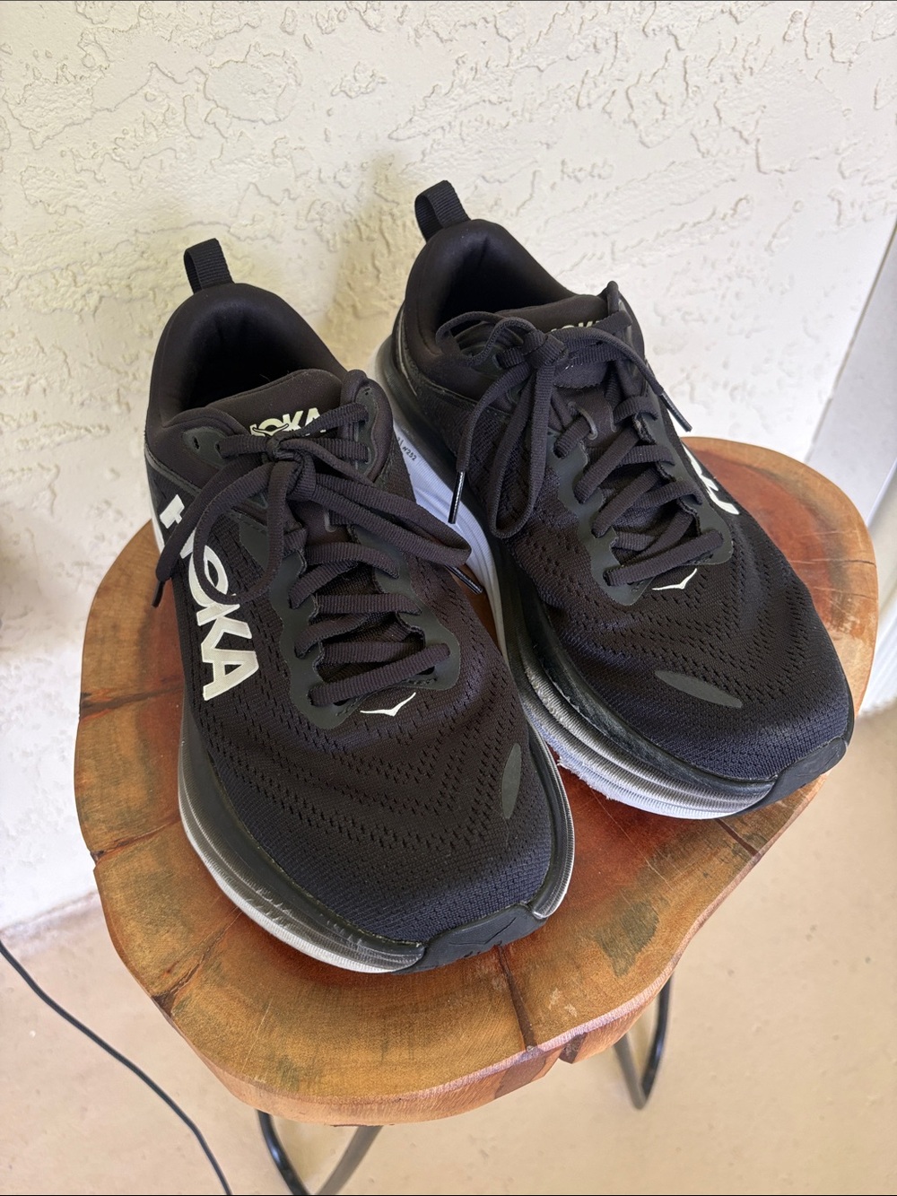 Hoka Black and White Bondi 8 sneakers EUC - Picture 3 of 9